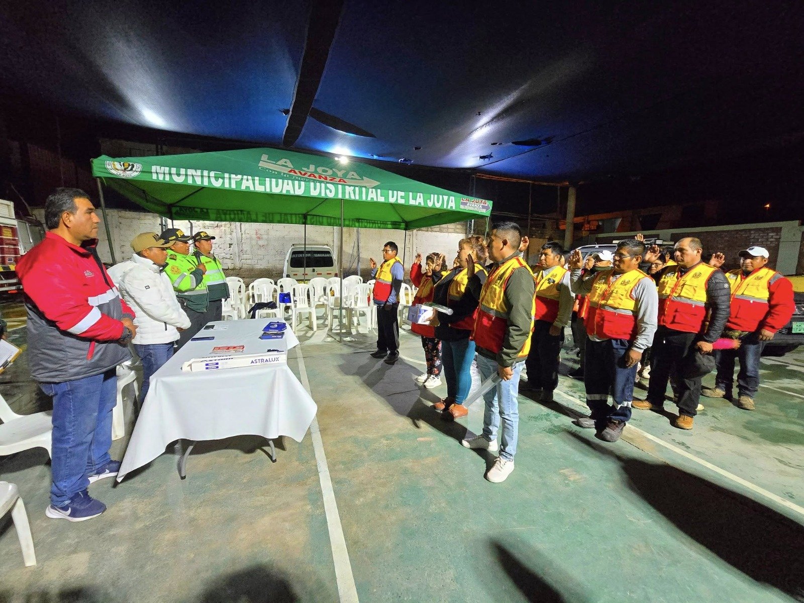 Más de 20 voluntarios juramentaron como miembros de las juntas vecinales de UPIS Cristo Rey