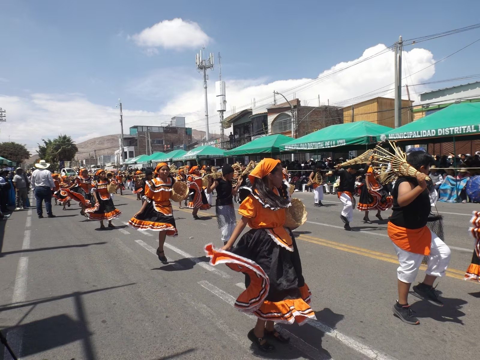 La Joya: anuncian plan de contingencia y más de 100 delegaciones para el Corso Alegórico por su 74° aniversario