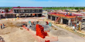 Supervisan avance de obra en la institución educativa La Cano