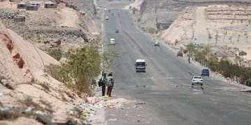 Autopista Arequipa–La Joya con grietas y al borde del colapso tras fuertes lluvias