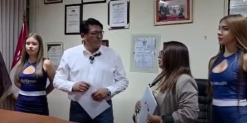 Municipalidad de La Joya firma convenio para pavimentar accesos a residencial Villa Paisajista