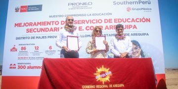 Minedu y Southern Perú formalizan entrega de terreno para la construcción del COAR Arequipa